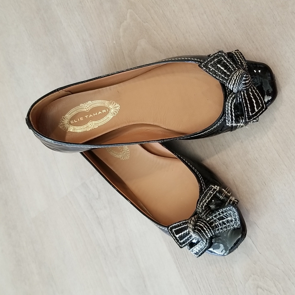 EUC Elie Tahari Black Patent Ballet Flats Size 6